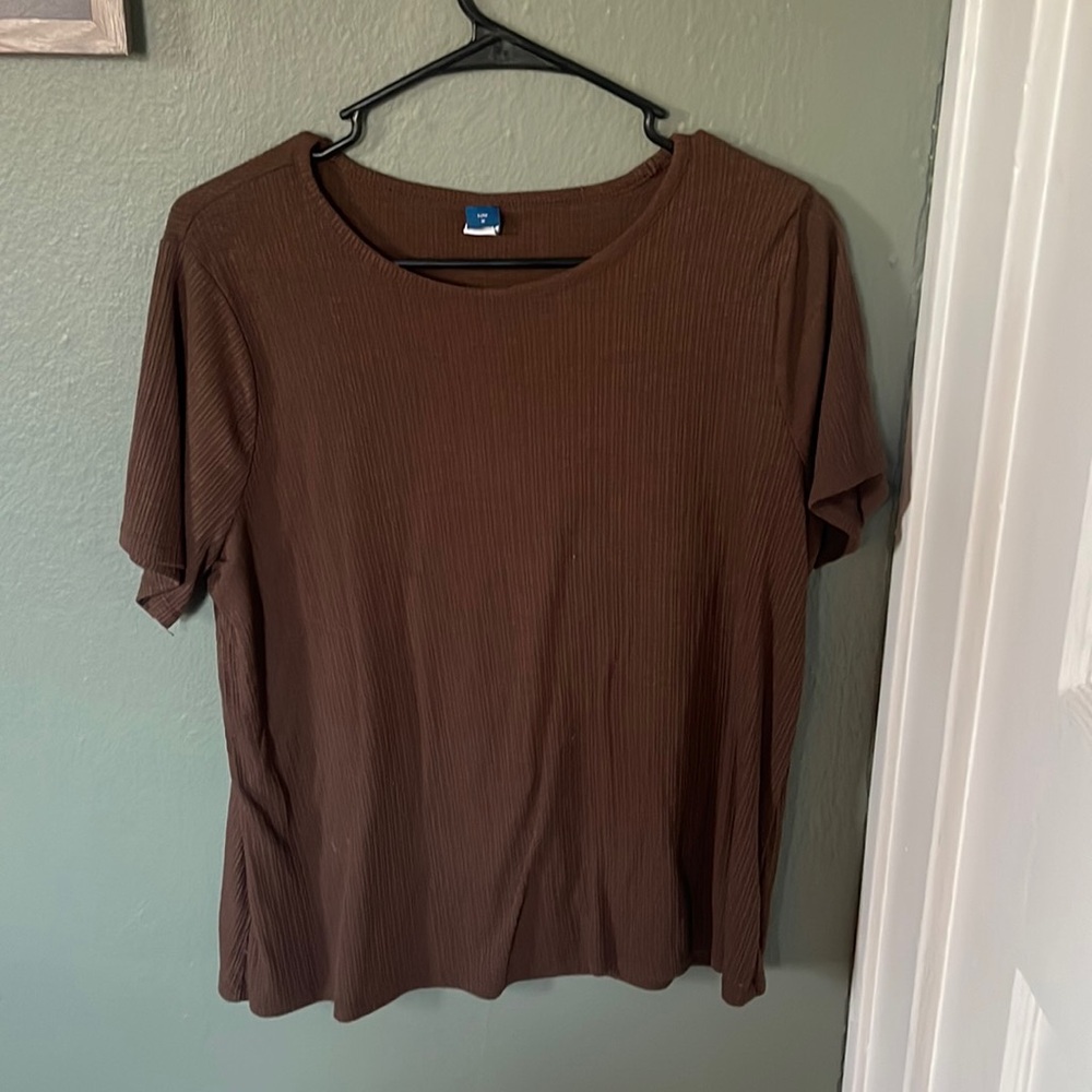 Old Navy top
